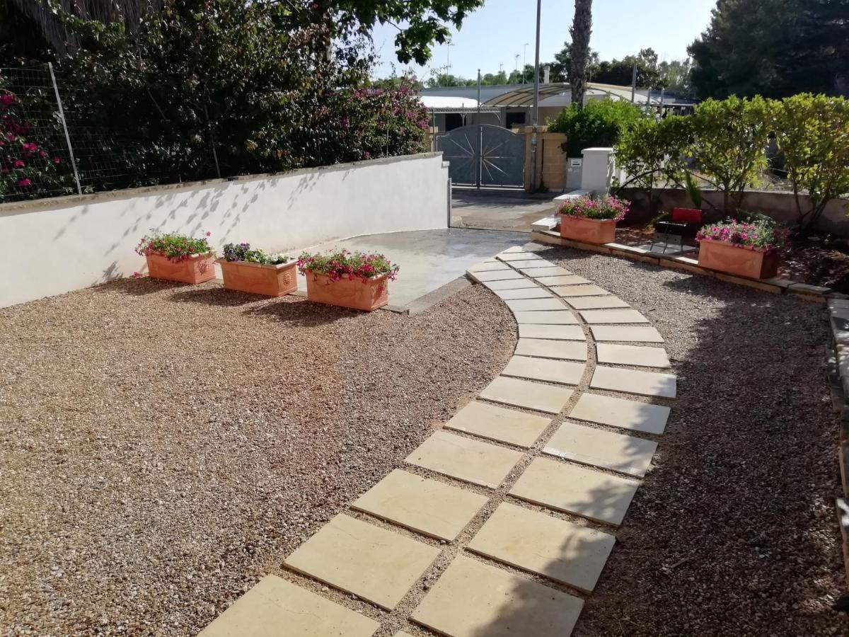מרינה די מנקוורסה Maresalento Villetta Maria מראה חיצוני תמונה