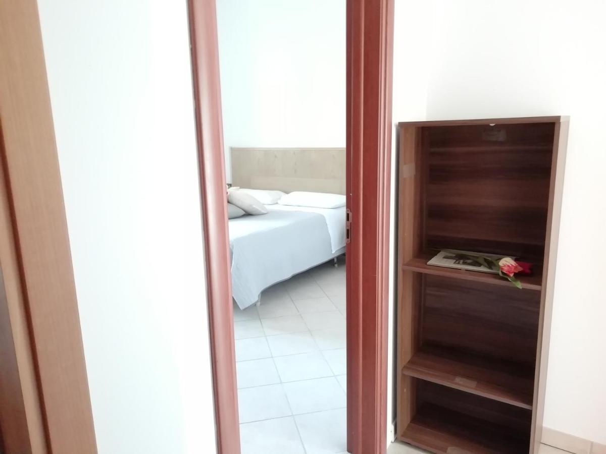 מרינה די מנקוורסה Maresalento Villetta Maria מראה חיצוני תמונה